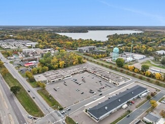 Plus de détails pour 804-840 S Lake St, Forest Lake, MN - Local commercial à louer