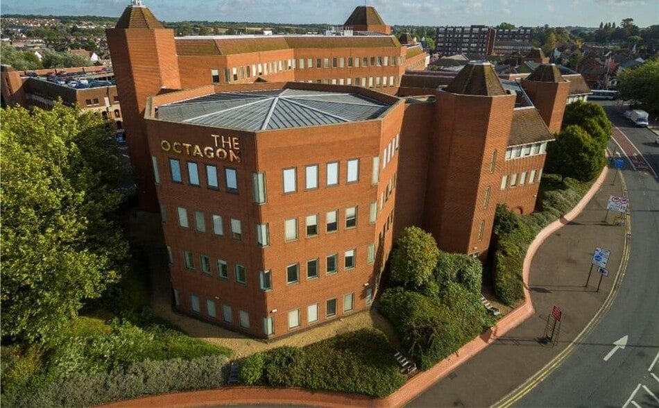 27-28 Middleborough, Colchester à louer - Photo de l’immeuble – Image 1 sur 15