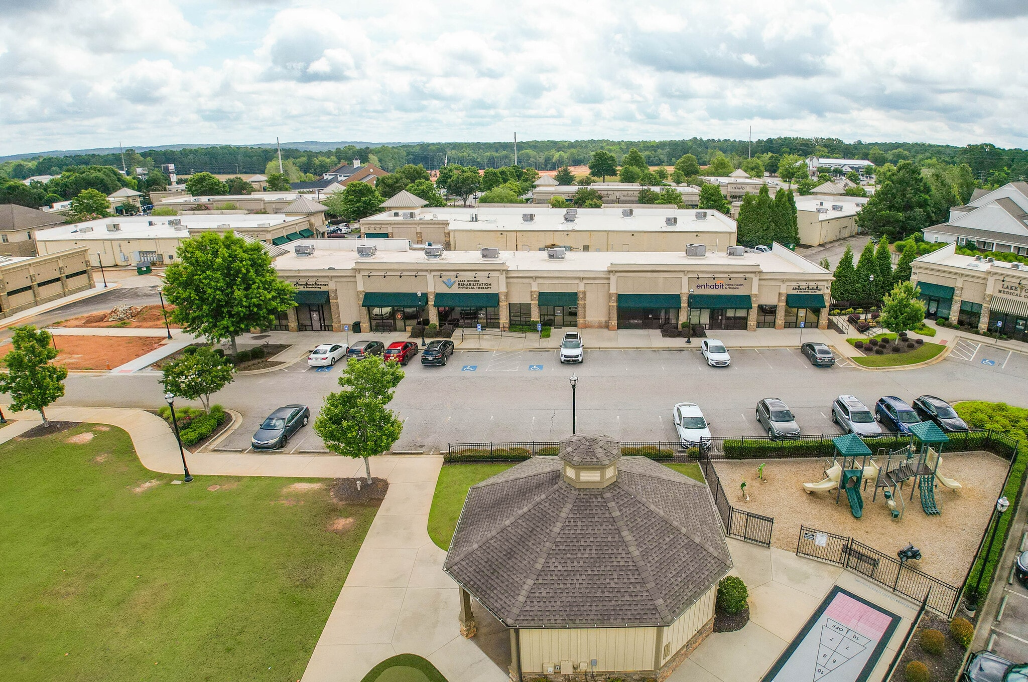 121 Harmony Crossing, Eatonton, GA à louer Photo de l’immeuble– Image 1 sur 11