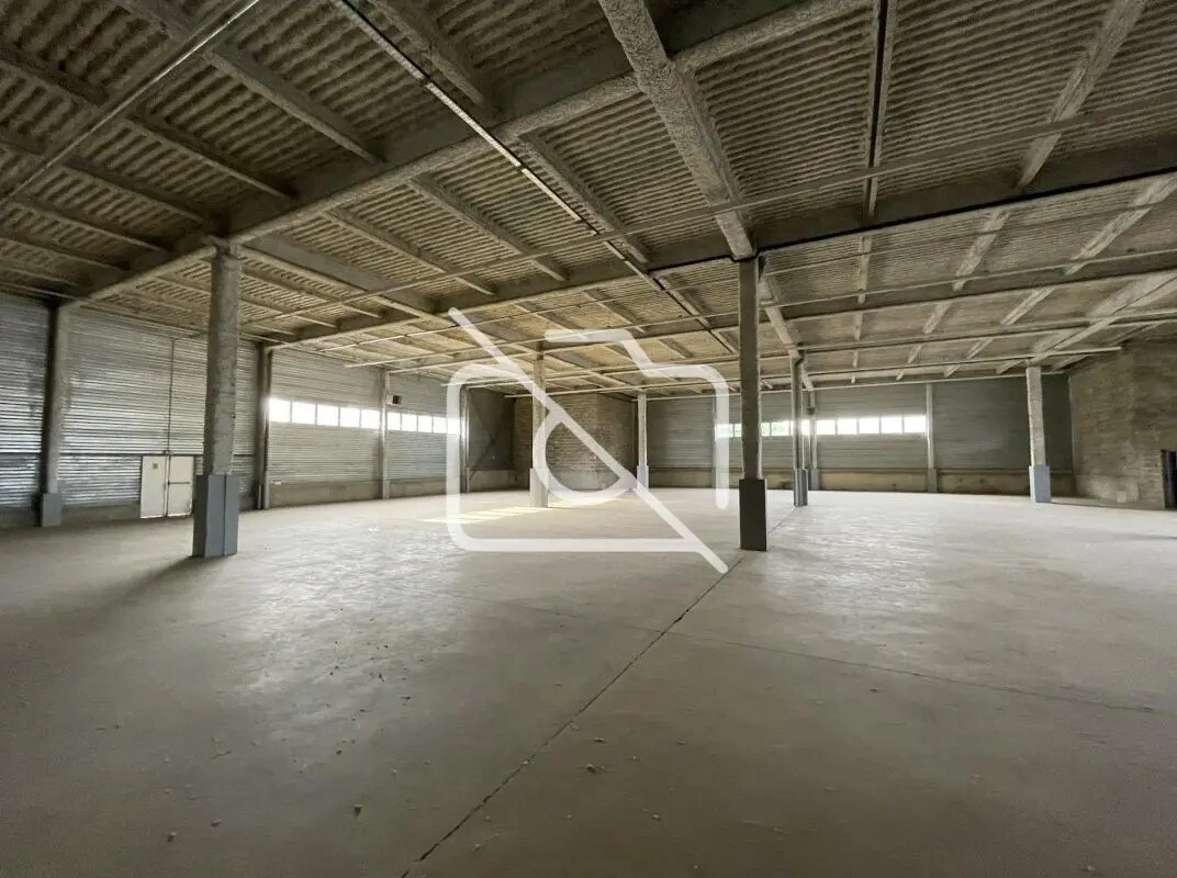 Industriel/Logistique dans Orgeval à louer Photo intérieure– Image 1 sur 6