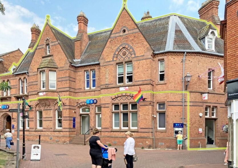 1-3 Churchyardside, Nantwich à louer - Photo principale – Image 1 sur 3