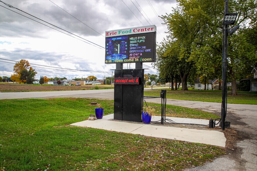 9875 S Dixie Hwy, Erie, MI à vendre - Photo de l’immeuble – Image 3 sur 64