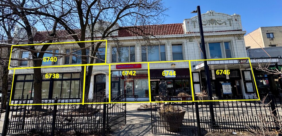 6738 N Sheridan Rd, Chicago, IL à vendre - Photo principale – Image 2 sur 6