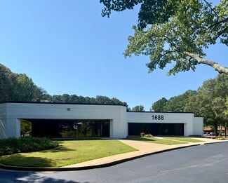 Plus de détails pour 1688 Phoenix Pky, College Park, GA - Différents types d’espaces à louer