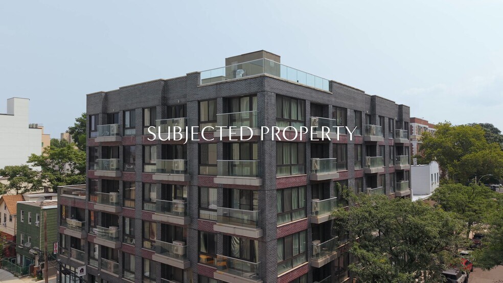 27-05 41st Ave, Long Island City, NY à vendre - Vidéo sur l’annonce professionnelle – Image 2 sur 13