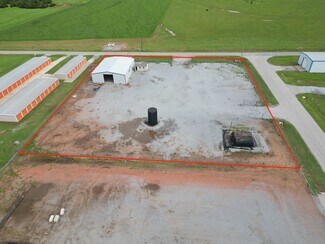 Plus de détails pour 319 Airport Road, Hinton, OK - Local d’activités à vendre