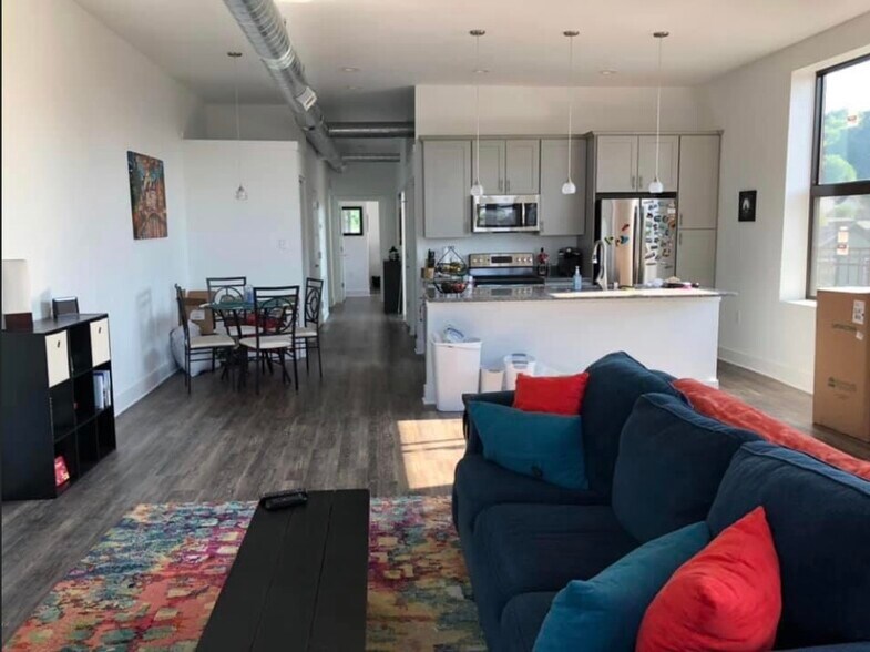 5147 Penn Ave, Pittsburgh, PA à vendre - Photo de l’immeuble – Image 2 sur 15