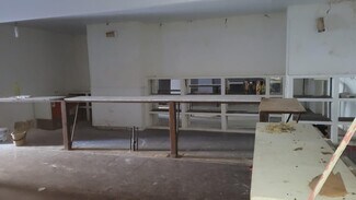 Plus de détails pour Local commercial à vendre