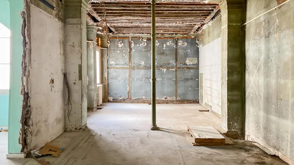 Bureau dans Paris à vendre - Photo de l’immeuble – Image 2 sur 4