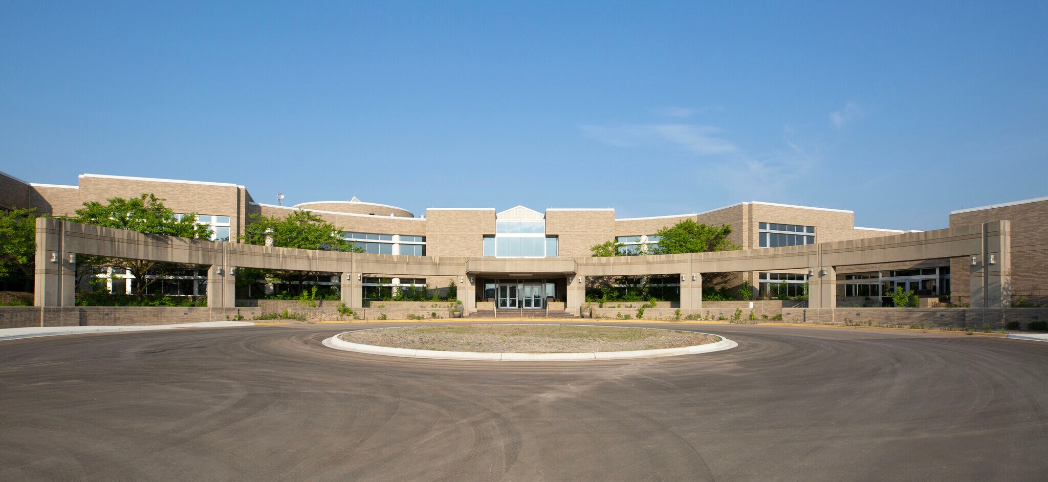 1 Oak Ridge Dr, Chaska, MN à louer Photo de l’immeuble– Image 1 sur 21