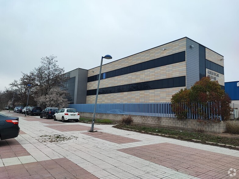 Avenida Vía Láctea, 1, San Fernando de Henares, Madrid à louer - Photo intérieure – Image 1 sur 1