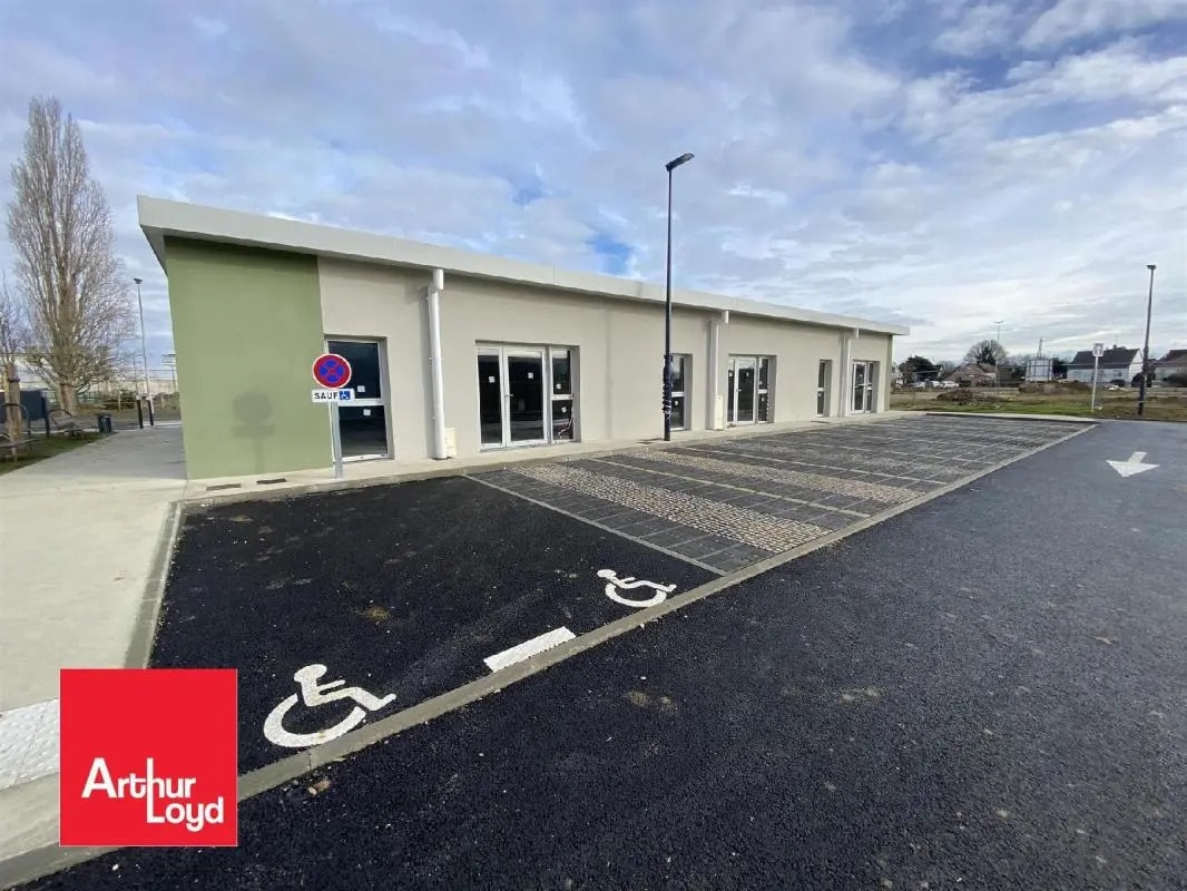 Local commercial dans Luisant à vendre Photo de l’immeuble– Image 1 sur 3