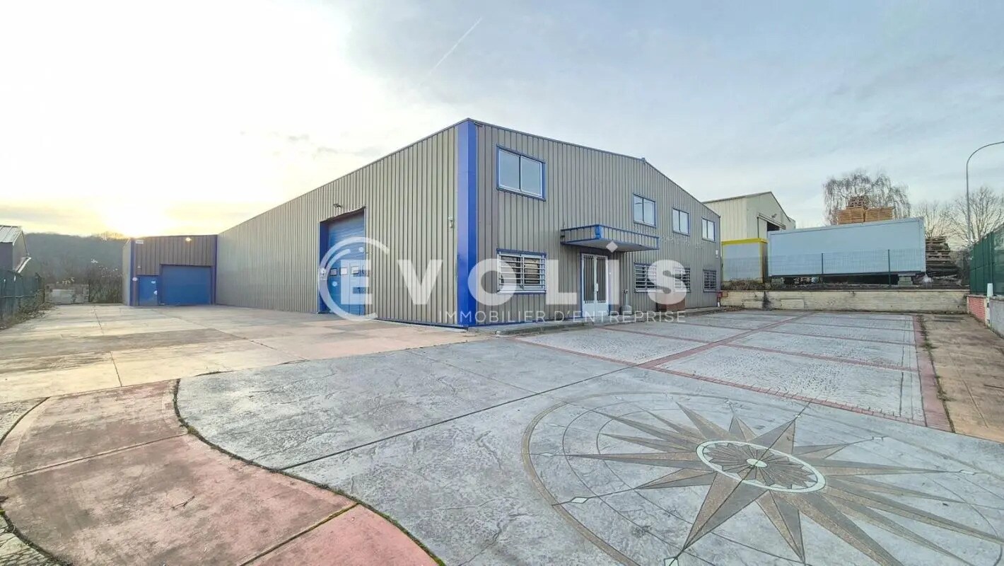 Local d’activités dans Saint-Soupplets à louer Photo de l’immeuble– Image 1 sur 17