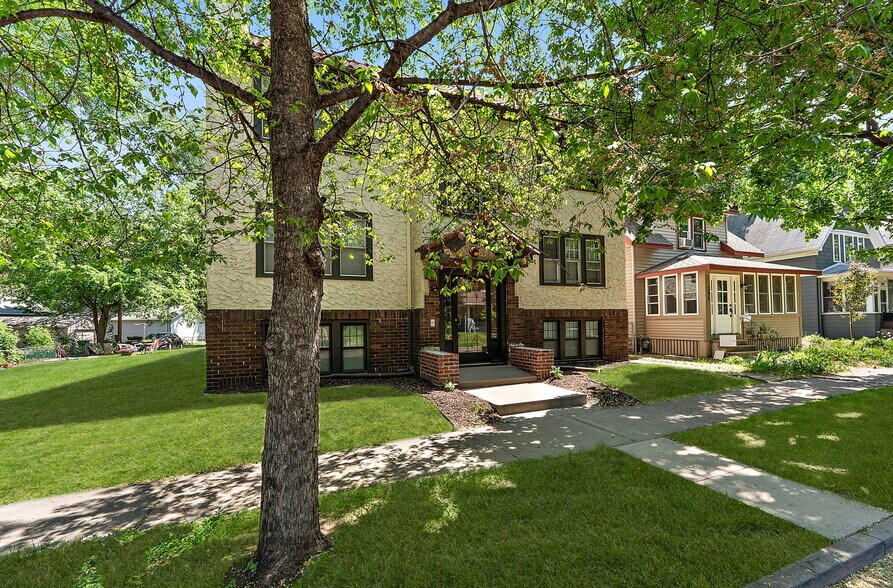 394 Cleveland Ave N, Saint Paul, MN à vendre - Photo de l’immeuble – Image 3 sur 26