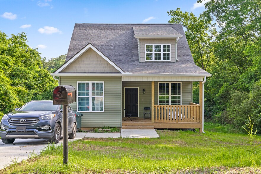 Six-Home Rental Package in East Brainerd portefeuille de 6 biens à vendre sur LoopNet.fr - Photo de l’immeuble – Image 3 sur 66