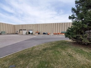 3501 Cr-42, Burnsville, MN à louer Photo de l’immeuble– Image 1 sur 4