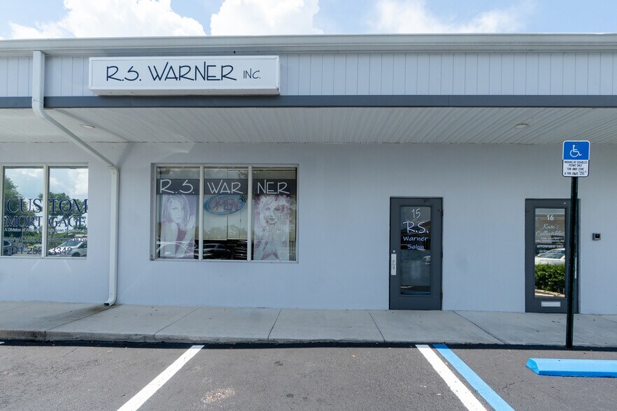 20020 Veterans Blvd, Port Charlotte, FL à vendre - Photo de l’immeuble – Image 3 sur 45