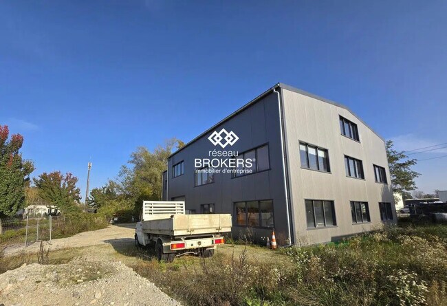 Plus de détails pour 492 Rue Nicolas Appert, Saint-Genis-Pouilly - Industriel/Logistique à louer