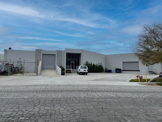 Plus de détails pour 3060 Airport Way, Long Beach, CA - Industriel/Logistique à louer