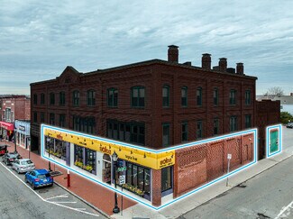 Plus de détails pour 380-390 Moody St, Waltham, MA - Logement à vendre