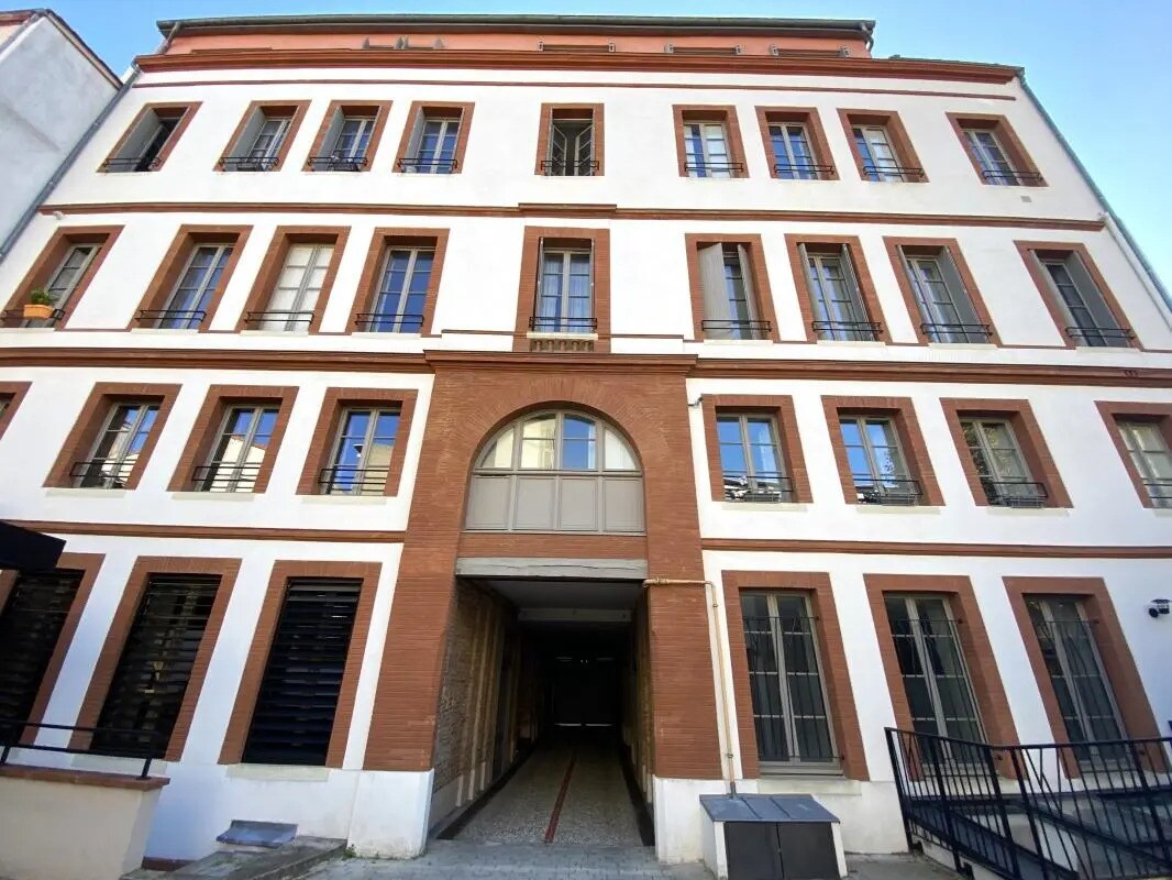 Bureau dans Toulouse à louer Photo de l’immeuble– Image 1 sur 21