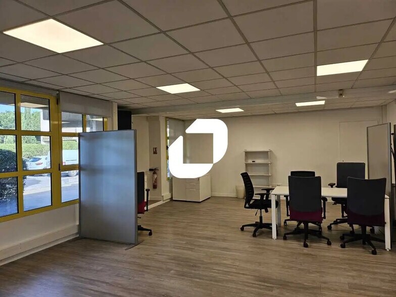 Bureau dans Montpellier à louer - Photo de l’immeuble – Image 2 sur 18