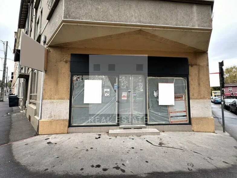 Local commercial dans OULLINS-PIERRE-BÉNITE à louer - Photo de l’immeuble – Image 1 sur 13