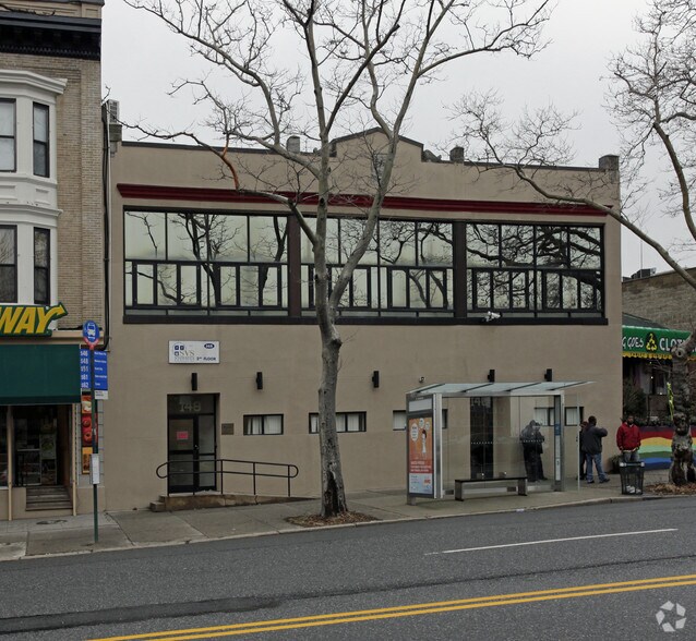 146-148 Bay St, Staten Island, NY à louer - Photo de l’immeuble – Image 2 sur 3