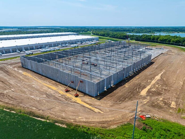 6725 Schieser Farms Rd W, Lockbourne, OH à louer - Photo de la construction – Image 2 sur 6