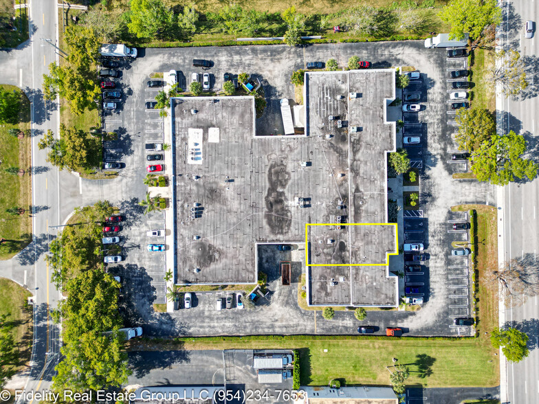 3650 Coral Ridge Dr, Coral Springs, FL à vendre - Photo de l’immeuble – Image 3 sur 61