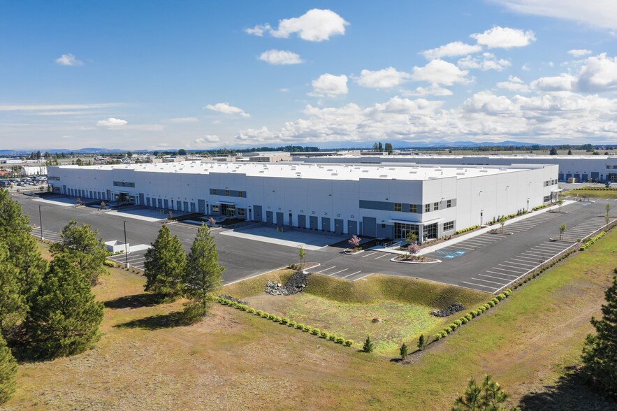 11603 McFarlane Rd. rd, Airway Heights, WA à louer - Photo de l’immeuble – Image 2 sur 2