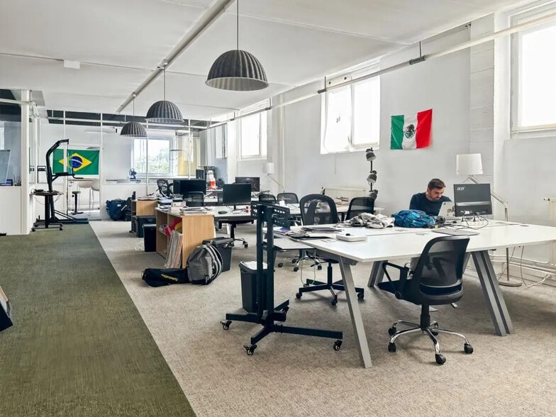 Bureau dans Vanves à louer - Photo intérieure – Image 2 sur 12