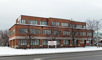 Plus de détails pour 1525 Albion Rd, Toronto, ON - Médical à louer