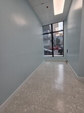 99 Fleet Pl, Brooklyn, NY à louer Photo intérieure– Image 2 sur 11