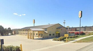 Plus de détails pour 1635 South 12th Ave West, Newton, IA - Hôtellerie à vendre
