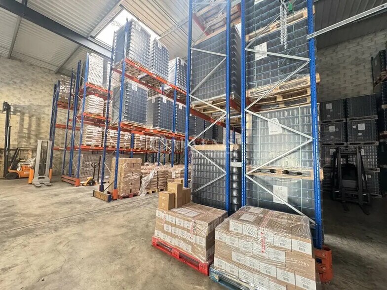 Local d’activités dans Gonesse à louer - Photo de l’immeuble – Image 2 sur 9