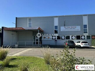 Plus de détails pour Local commercial à louer