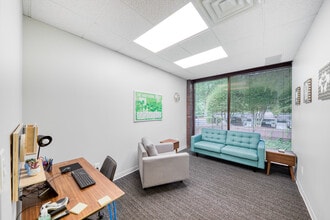 8800 Roswell Rd, Atlanta, GA à louer Photo intérieure– Image 2 sur 3