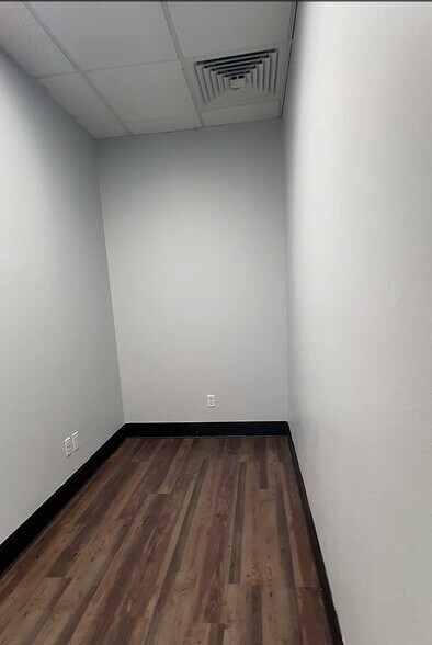 1470 First Colony Blvd, Sugar Land, TX à louer - Photo de l’immeuble – Image 3 sur 9