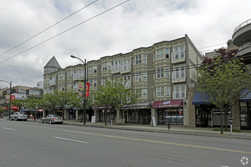 5707-5763 Balsam St, Vancouver, BC à louer - Photo de l’immeuble – Image 2 sur 18