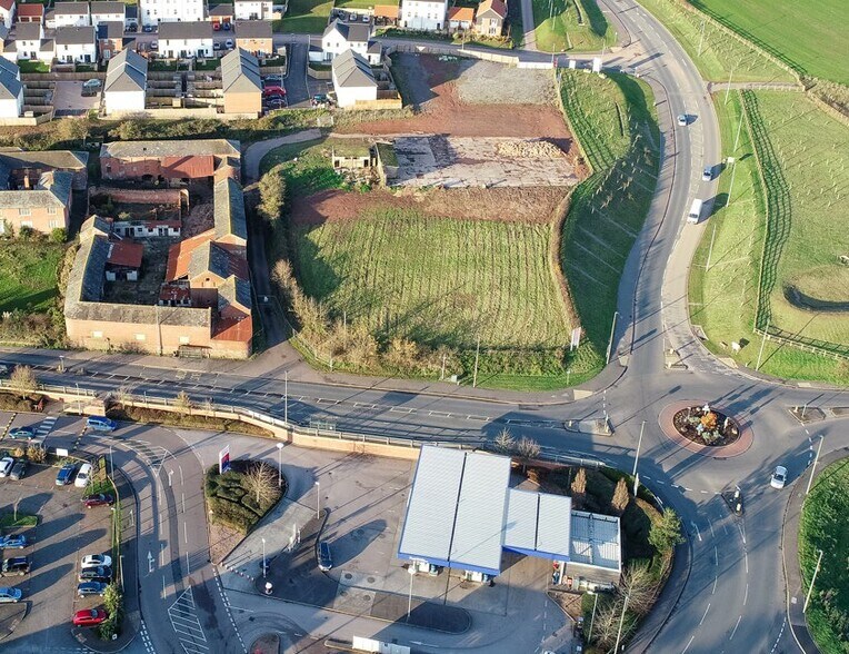 1 Tarka Way, Crediton à louer - Photo de l’immeuble – Image 2 sur 3