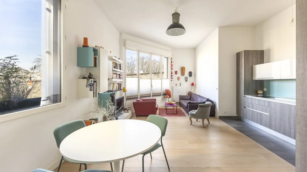 Bureau dans Paris à vendre - Photo de l’immeuble – Image 3 sur 7