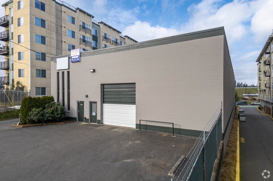 14101 Aurora Ave N, Seattle, WA à louer - Photo de l’immeuble – Image 2 sur 3