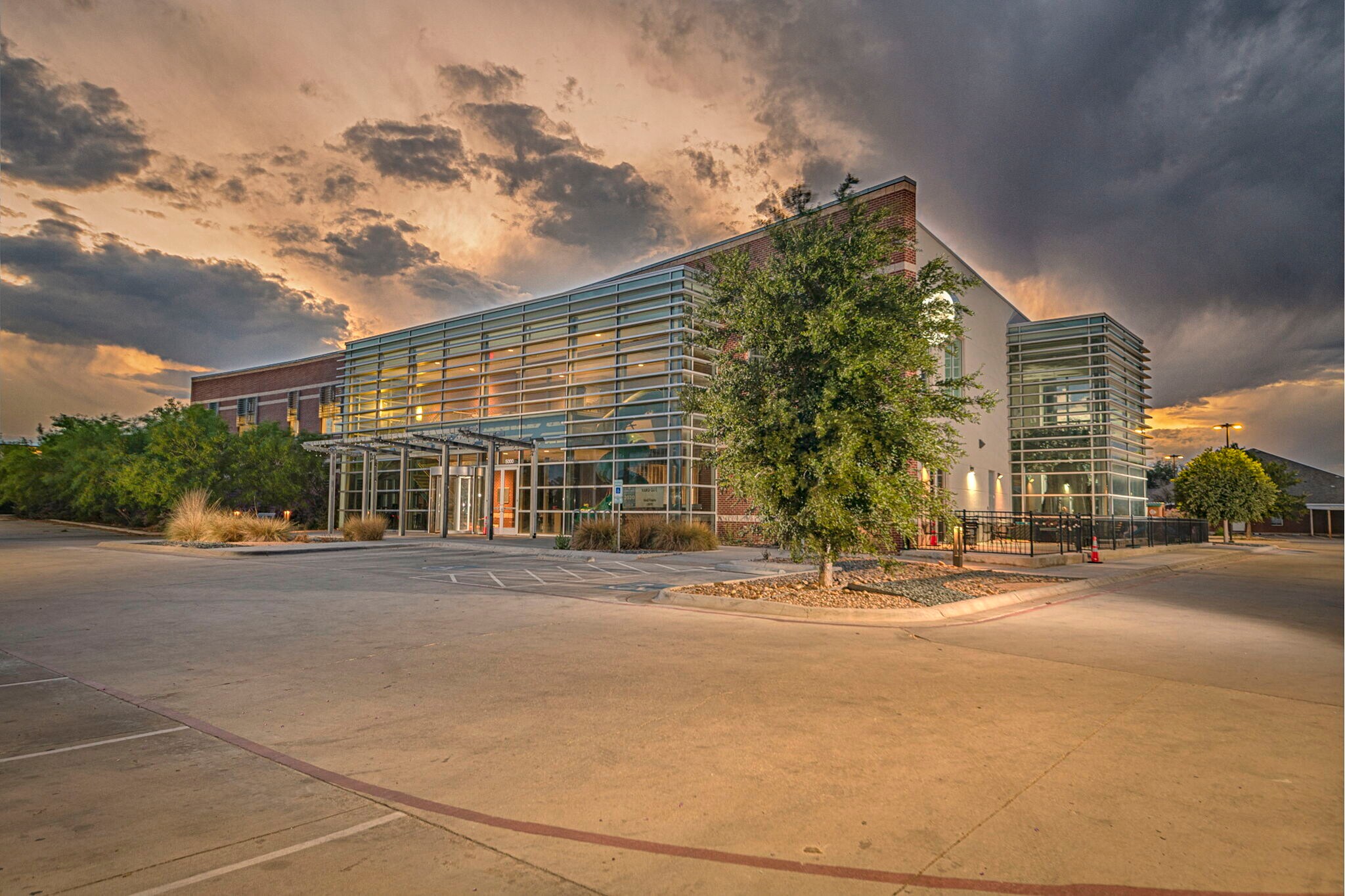 5000 Briarwood Ave, Midland, TX à vendre Photo de l’immeuble– Image 1 sur 6