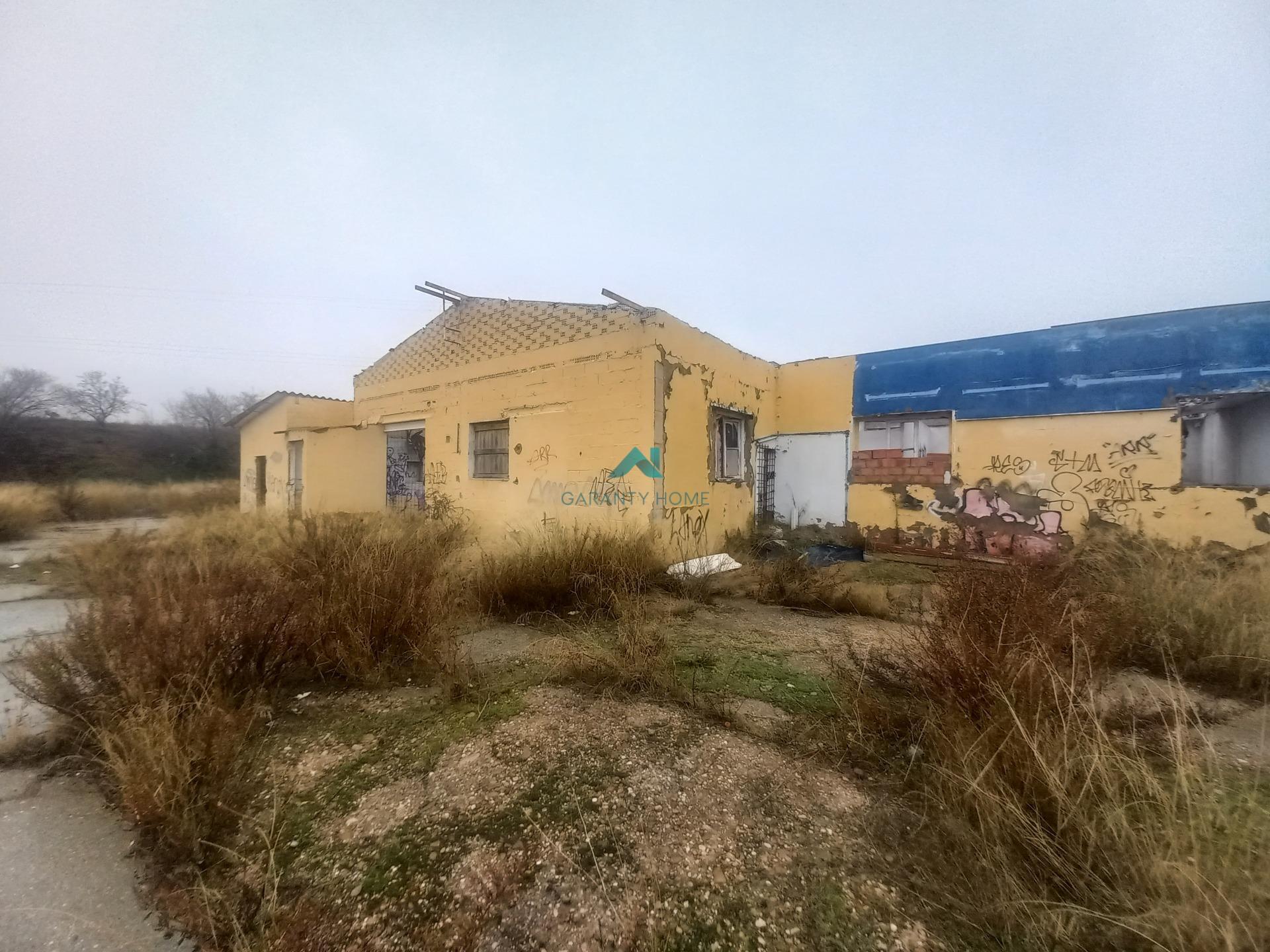 Local commercial dans Rincón de Soto, La Rioja à vendre Photo de l’immeuble– Image 1 sur 6