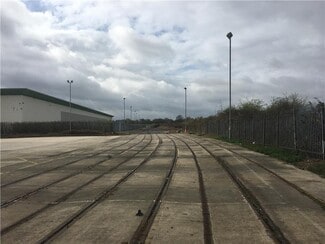 Plus de détails pour Thornhill Rd, South Marston - Terrain à vendre