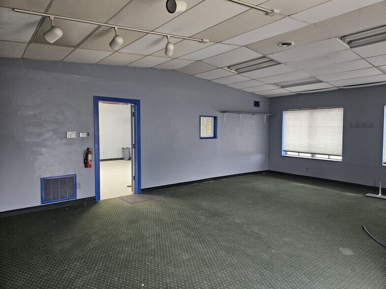 202 Airpark Dr, Fort Collins, CO à louer - Photo de l’immeuble – Image 3 sur 13