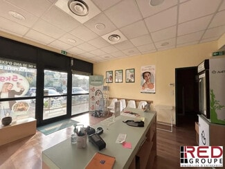 Plus de détails pour Local commercial à louer