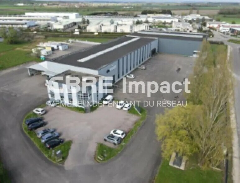 Industriel/Logistique dans Dijon à vendre - Photo de l’immeuble – Image 3 sur 4