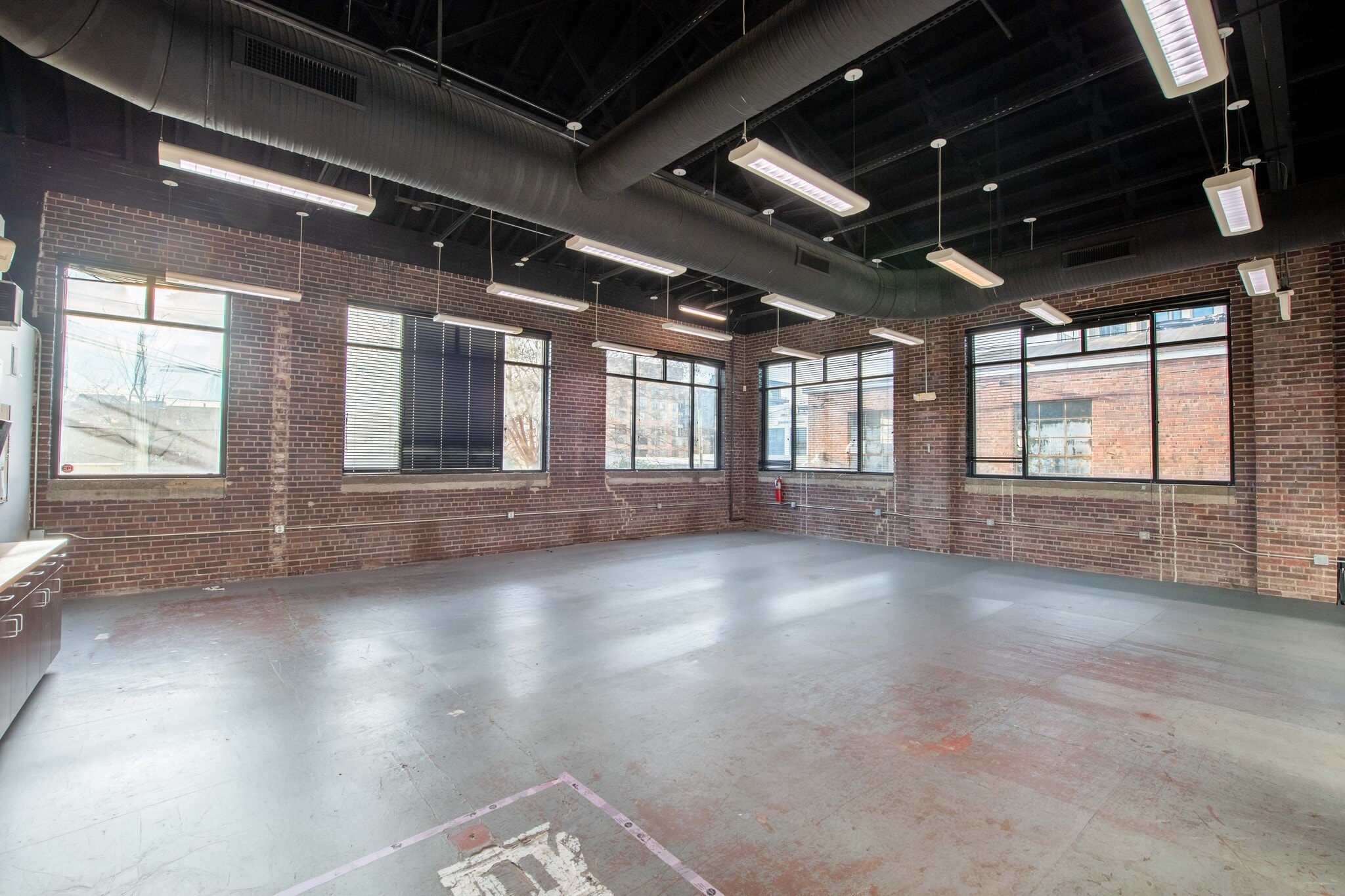 201 W Morehead St, Charlotte, NC à louer Photo intérieure– Image 1 sur 6